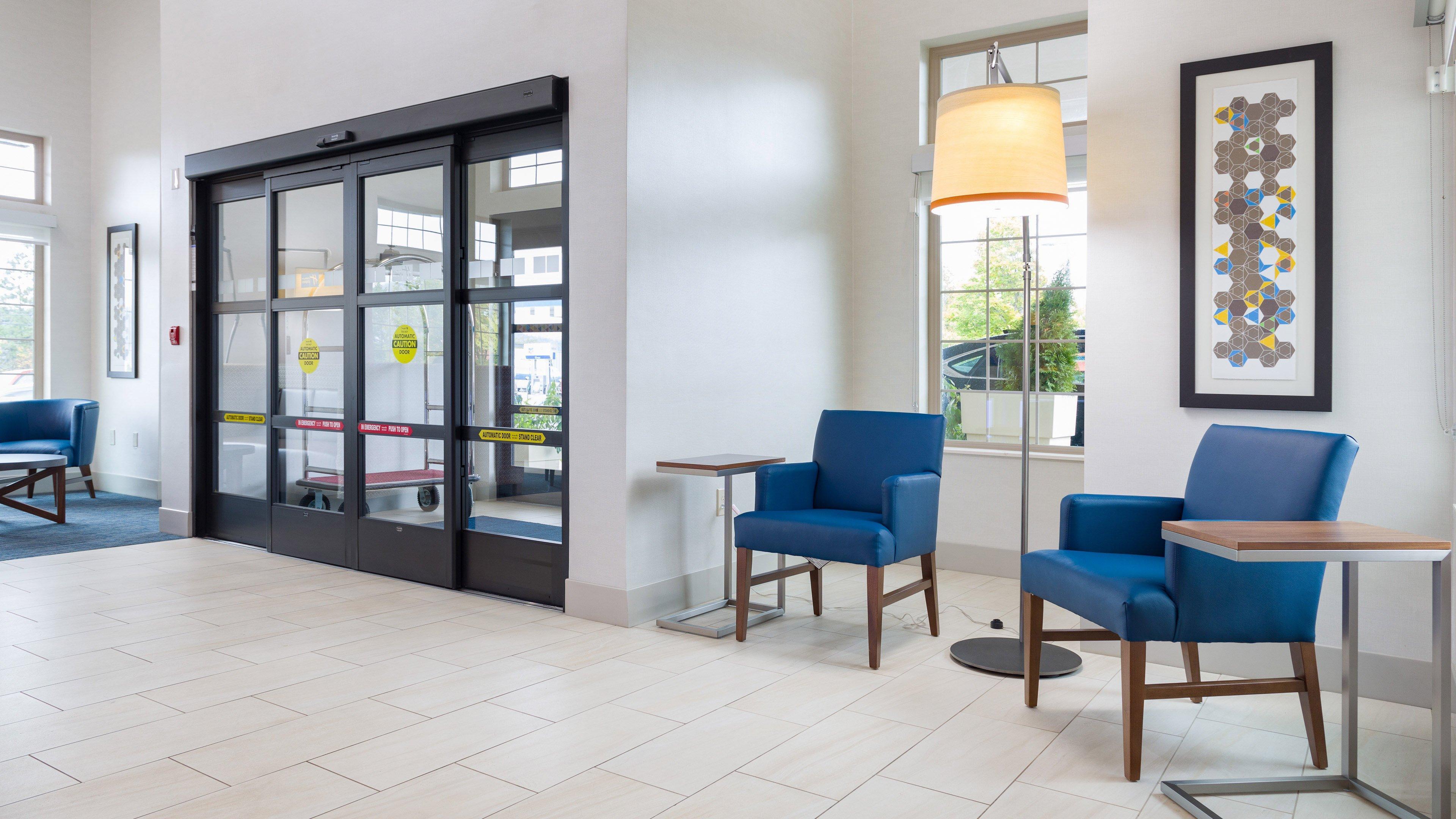 Holiday Inn Express & Suites Hood River By Ihg Екстериор снимка