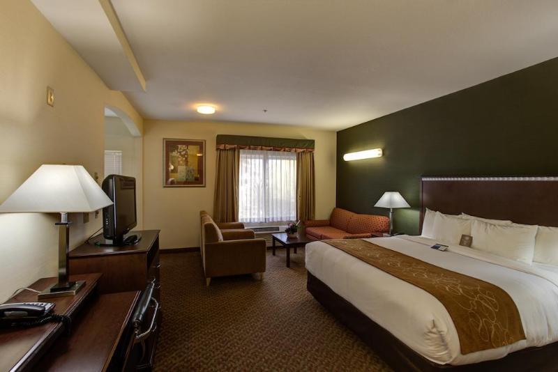Holiday Inn Express & Suites Hood River By Ihg Екстериор снимка