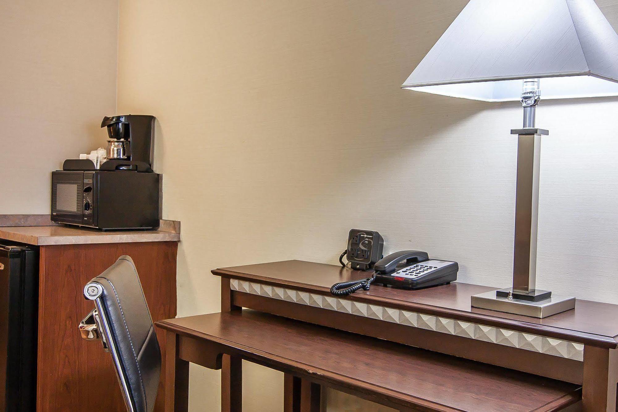 Holiday Inn Express & Suites Hood River By Ihg Екстериор снимка